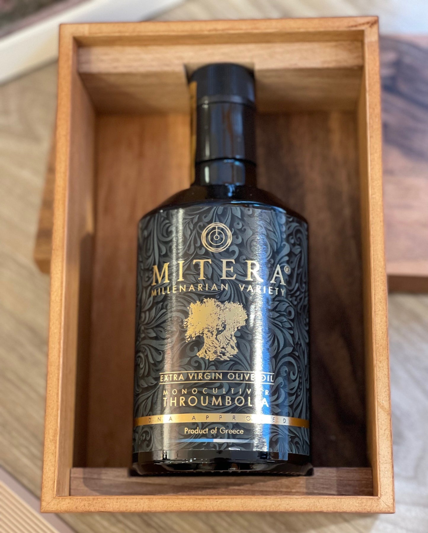 MITERA THROUMBOLIA